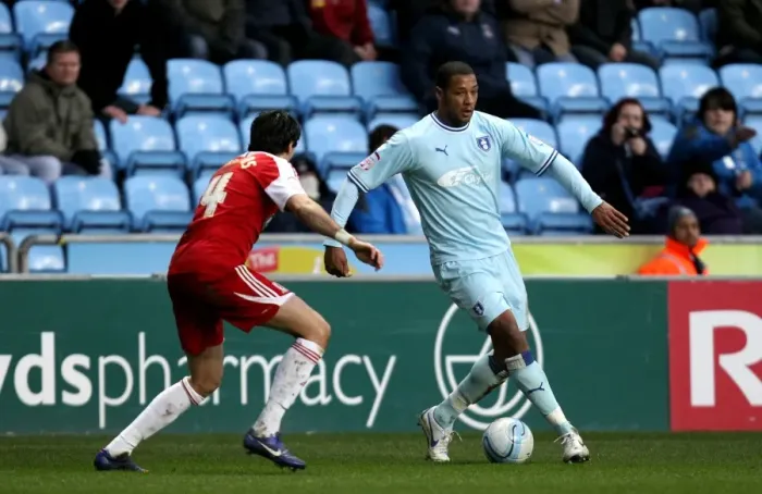 Framed Print : Clash at Ricoh Arena: Platt vs. Williams - A Battle for Supremacy (Coventry City vs. Middlesbrough, 21-01-2012)