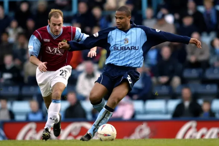 Framed Print : Clash of Titans: Eric Deloumeaux vs Neil Wood - Coventry City vs Burnley (Nationwide League Division One, 13-03-2004) Framed Print : Clash of Titans: Eric Deloumeaux vs Neil Wood - Coventry City vs Burnley (Nationwide League Division One, 13-03-2004)