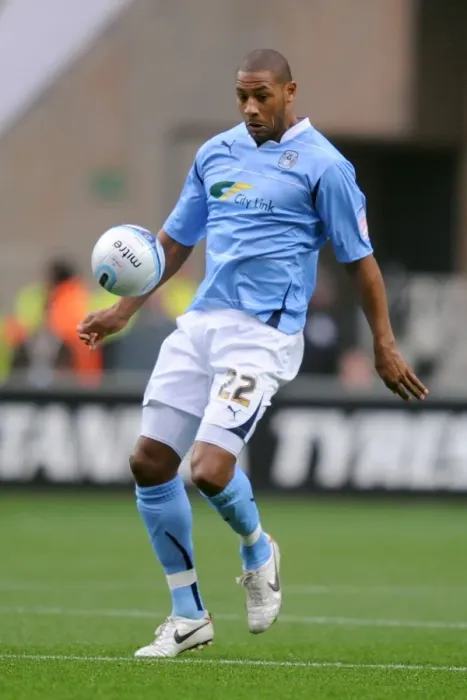Framed Print : Clive Platt in Action for Coventry City against Burnley in the Npower Championship at Ricoh Arena (November 20, 2010) Framed Print : Clive Platt in Action for Coventry City against Burnley in the Npower Championship at Ricoh Arena (November 20, 2010)