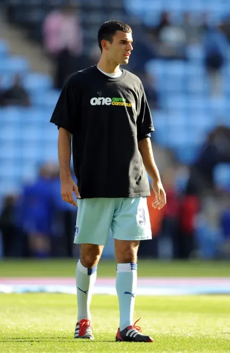 Framed Print : Conor Thomas's Focus: Coventry City vs. Burnley, Npower Championship (22-10-2011, Ricoh Arena) - Warming Up before the Game Framed Print : Conor Thomas's Focus: Coventry City vs. Burnley, Npower Championship (22-10-2011, Ricoh Arena) - Warming Up before the Game