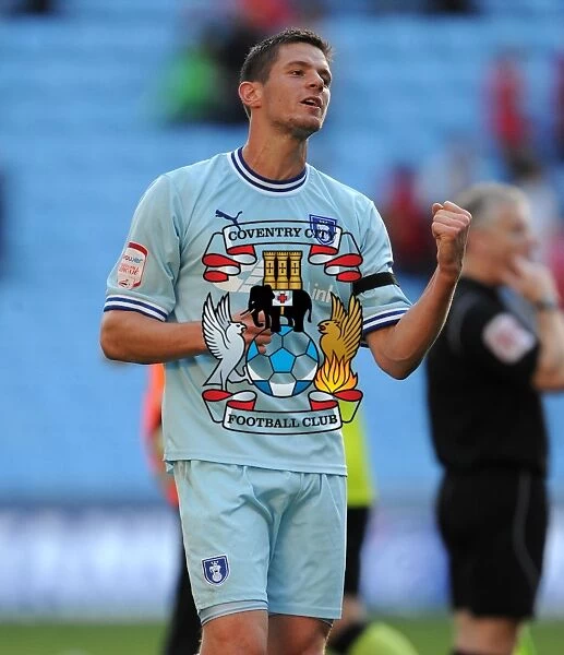 Coventry City FC: Lukas Jutkiewicz's Victory Goal vs. Nottingham Forest in Championship (15-10-2011)