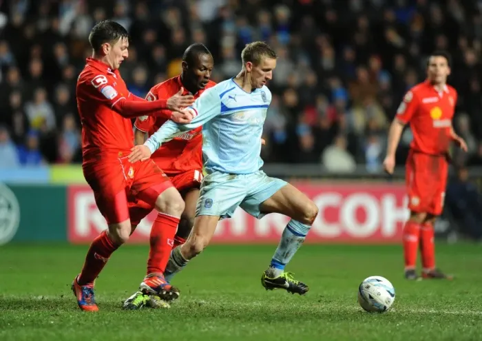 Framed Print : Coventry City FC vs Crewe Alexandra: Johnstones Paint Trophy Northern Final Showdown - A Battle Between Carl Baker and Matt Tootle Framed Print : Coventry City FC vs Crewe Alexandra: Johnstones Paint Trophy Northern Final Showdown - A Battle Between Carl Baker and Matt Tootle