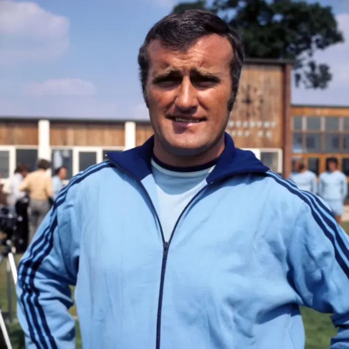 Framed Print : Coventry City Football Club: Noel Cantwell - Manager at Highfield Road, League Division One (Former Players) Framed Print : Coventry City Football Club: Noel Cantwell - Manager at Highfield Road, League Division One (Former Players)