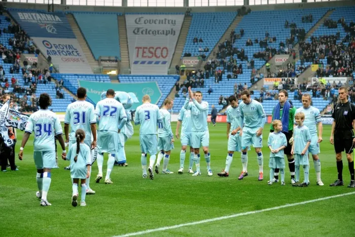 Framed Print : Coventry City players take to the field for the match Framed Print : Coventry City players take to the field for the match