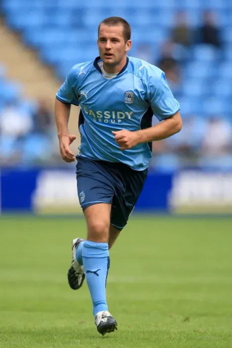 Framed Print : Coventry City vs Everton: Michael Doyle at the 2009 Pre-Season Friendly, Ricoh Arena Framed Print : Coventry City vs Everton: Michael Doyle at the 2009 Pre-Season Friendly, Ricoh Arena