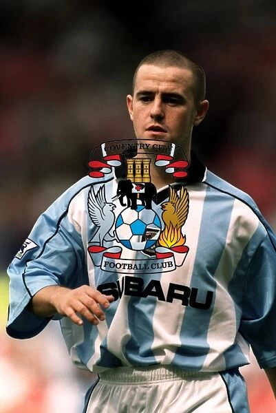 Coventry City vs Middlesbrough: David Thompson in Action (Premier League, August 19, 2000)