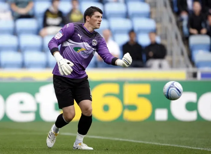 Framed Print : Coventry City vs Portsmouth: Keiren Westwood Guards the Net in Npower Championship Clash (07-08-2010) Framed Print : Coventry City vs Portsmouth: Keiren Westwood Guards the Net in Npower Championship Clash (07-08-2010)