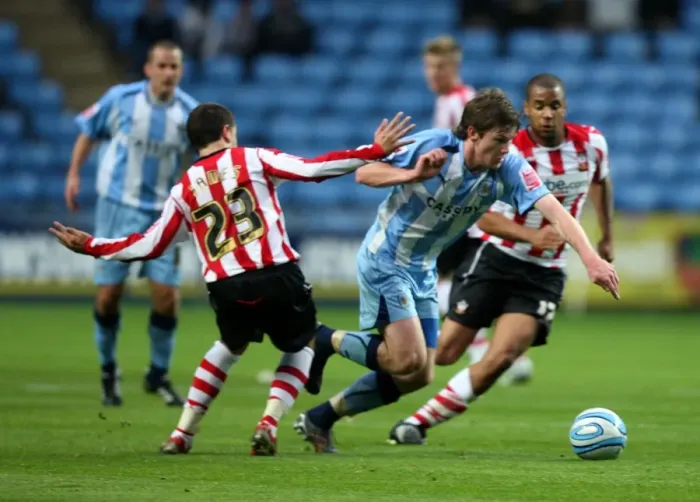 Framed Print : Coventry City vs Southampton: Aron Gunnarsson's Thrilling Run at Ricoh Arena (Coca-Cola Football Championship, 2008) Framed Print : Coventry City vs Southampton: Aron Gunnarsson's Thrilling Run at Ricoh Arena (Coca-Cola Football Championship, 2008)