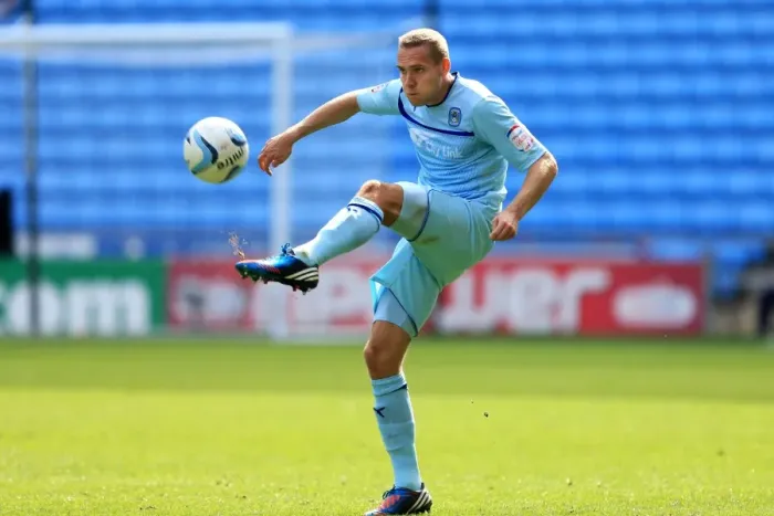 Framed Print : Coventry City vs Stevenage: Npower League One Showdown at Ricoh Arena - Chris Hussey in Action