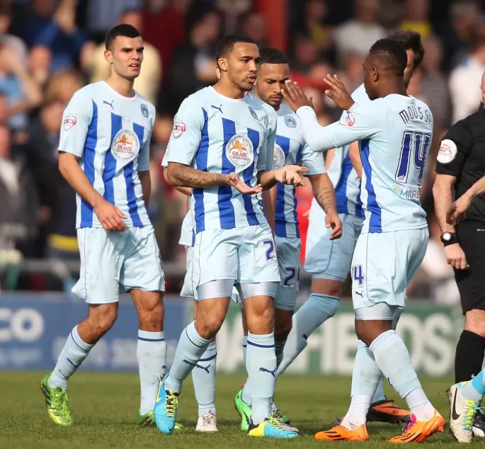 Framed Print : Coventry City's Callum Wilson Scores Game-Winning Goal Against Crewe Alexandra in Sky Bet League One Framed Print : Coventry City's Callum Wilson Scores Game-Winning Goal Against Crewe Alexandra in Sky Bet League One
