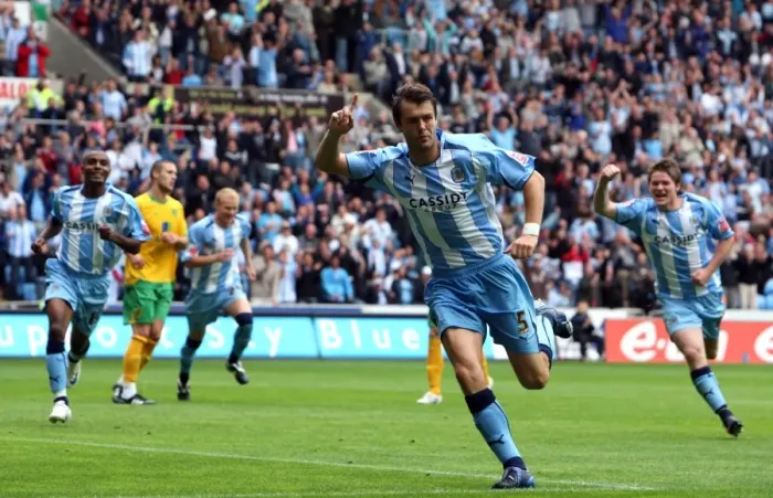 Framed Print : Coventry City's Elliot Ward Celebrates Penalty Goal Against Norwich City in Coca-Cola Football Championship (09-08-2008)