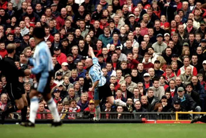 Framed Print : Coventry City's Historic Double: John Hartson's Brace Leads Shocking FA Carling Premiership Victory Over Manchester United (April 14, 2001) Framed Print : Coventry City's Historic Double: John Hartson's Brace Leads Shocking FA Carling Premiership Victory Over Manchester United (April 14, 2001)