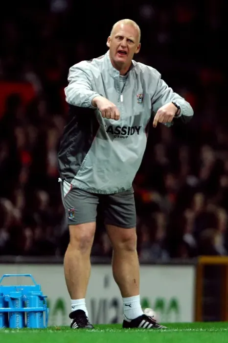 Framed Print : Defiant Coventry City Takes on Manchester United: Iain Dowie's Bold Challenge at Old Trafford (Carling Cup, 2007) Framed Print : Defiant Coventry City Takes on Manchester United: Iain Dowie's Bold Challenge at Old Trafford (Carling Cup, 2007)