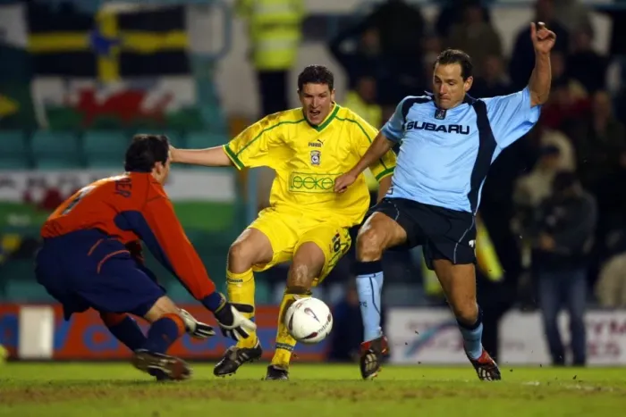 Framed Print : Determined Dean Holdsworth: Coventry City vs. Cardiff City FA Cup Third Round Replay (January 15, 2003) - Holdsworth Outmuscles Young and Alexander Framed Print : Determined Dean Holdsworth: Coventry City vs. Cardiff City FA Cup Third Round Replay (January 15, 2003) - Holdsworth Outmuscles Young and Alexander