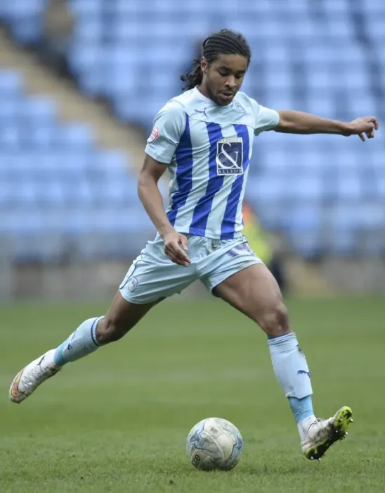 Framed Print : Dominic Samuel in Action: Coventry City vs Doncaster Rovers, Sky Bet League One Framed Print : Dominic Samuel in Action: Coventry City vs Doncaster Rovers, Sky Bet League One
