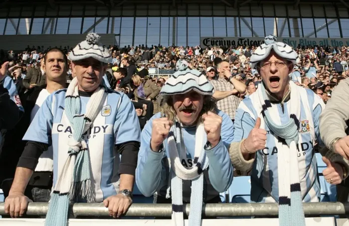 Framed Print : Electric Atmosphere: Coventry City vs Birmingham City - Fans Roar for the Sky Blues in Championship Clash (21-02-2009) Framed Print : Electric Atmosphere: Coventry City vs Birmingham City - Fans Roar for the Sky Blues in Championship Clash (21-02-2009)