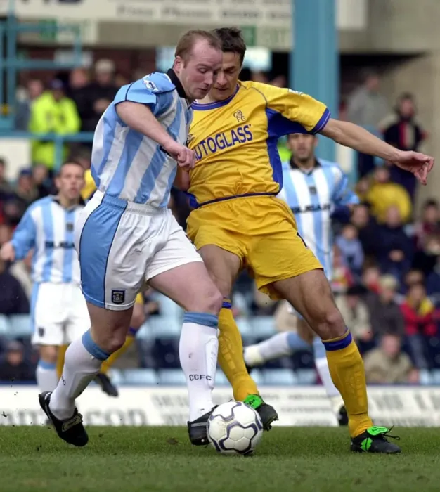 Framed Print : FA Carling Premiership - Coventry v Chelsea - Highfield Road Framed Print : FA Carling Premiership - Coventry v Chelsea - Highfield Road