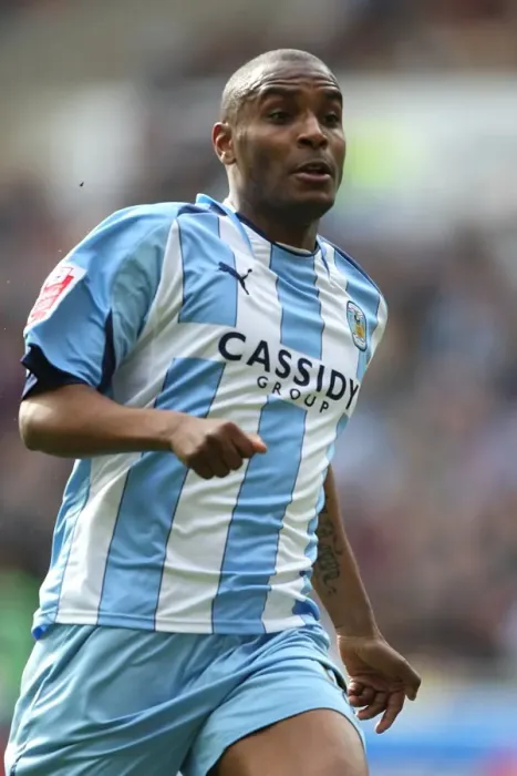 Framed Print : FA Cup Sixth Round: Clinton Morrison's Epic Performance for Coventry City against Chelsea at Ricoh Arena (7th March 2009) Framed Print : FA Cup Sixth Round: Clinton Morrison's Epic Performance for Coventry City against Chelsea at Ricoh Arena (7th March 2009)