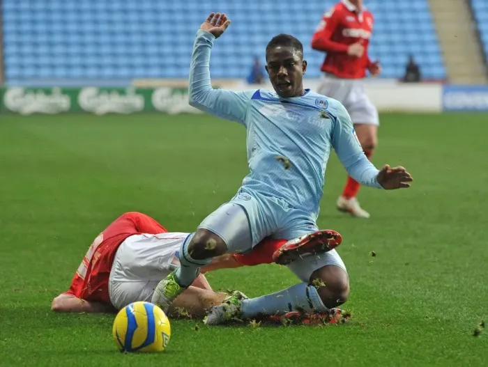 Framed Print : FA Cup: Tackle Clash between Moussa and Drummond - Coventry City vs Morecambe Framed Print : FA Cup: Tackle Clash between Moussa and Drummond - Coventry City vs Morecambe