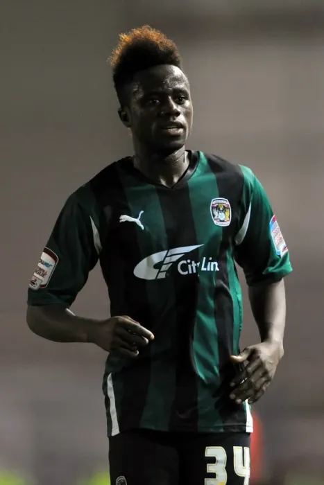 Framed Print : Gael Bigirimana in Action: Coventry City vs. Brighton & Hove Albion, Npower Championship (2011) Framed Print : Gael Bigirimana in Action: Coventry City vs. Brighton & Hove Albion, Npower Championship (2011)