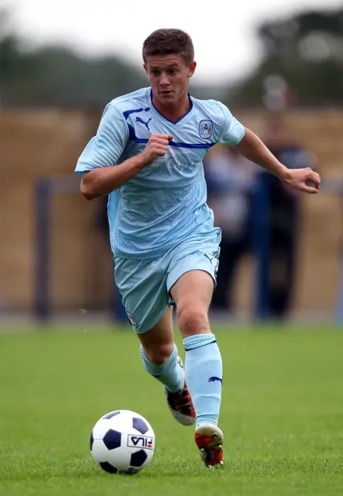 Framed Print : Garon Phillips in Action: Coventry City FC vs Hinckley United - Pre-Season Friendly at De Montfort Park