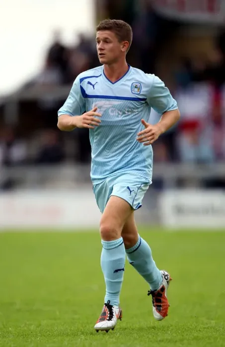 Framed Print : Garon Phillips in Action: Coventry City vs Hinckley United - Pre-Season Friendly at De Montfort Park Framed Print : Garon Phillips in Action: Coventry City vs Hinckley United - Pre-Season Friendly at De Montfort Park