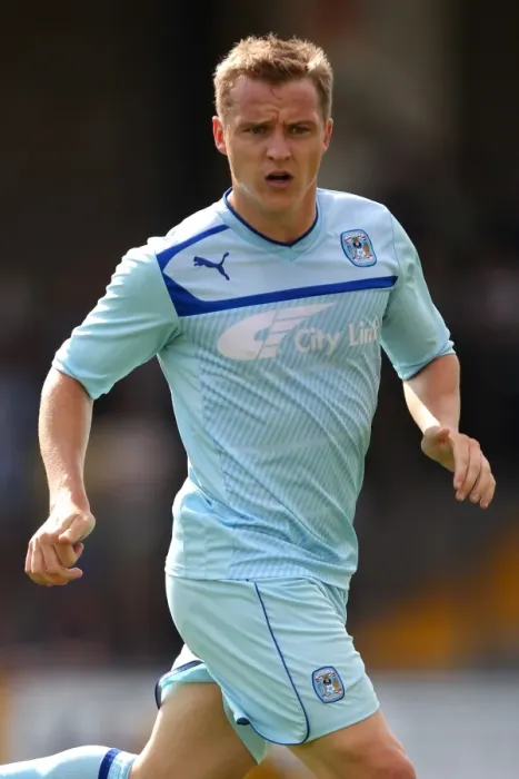 Framed Print : Gary McSheffrey in Action: Coventry City vs. Bristol Rovers - Pre-Season Thriller