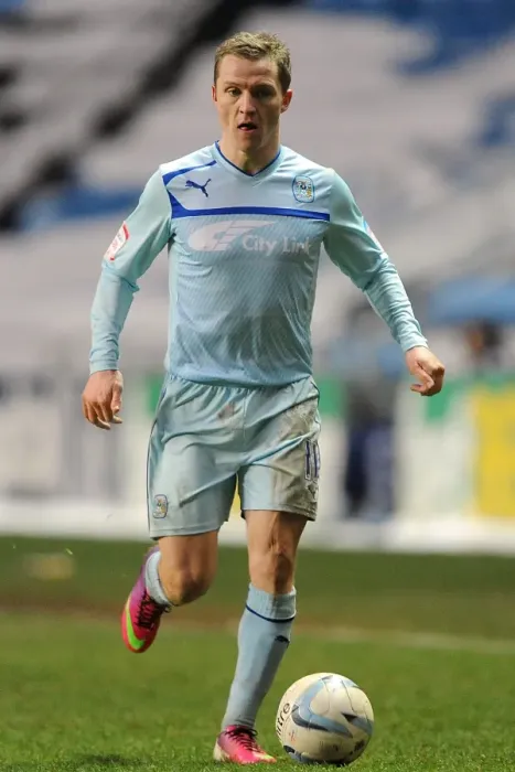 Framed Print : Gary McSheffrey in Action: Coventry City vs Oldham, League One (January 19, 2013) Framed Print : Gary McSheffrey in Action: Coventry City vs Oldham, League One (January 19, 2013)