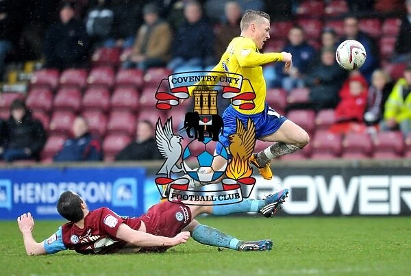 Gary McSheffrey Beats Eddie Nolan: Coventry City's Thrilling Victory Over Scunthorpe United in Football League One (March 9, 2013)