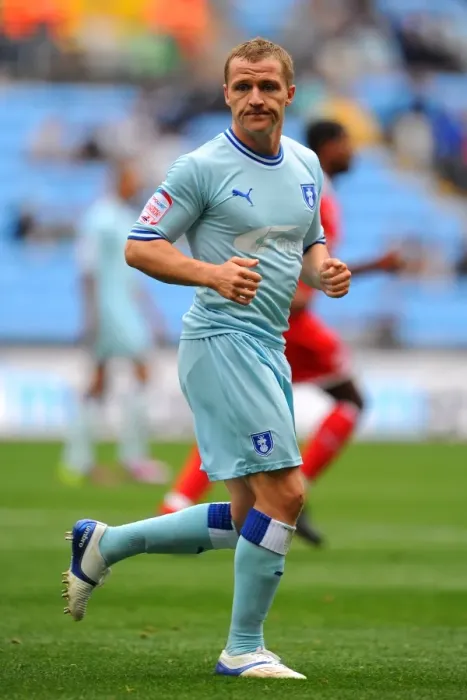 Framed Print : Gary McSheffrey of Coventry City vs. Reading in the Npower Championship at Ricoh Arena (September 24, 2011) Framed Print : Gary McSheffrey of Coventry City vs. Reading in the Npower Championship at Ricoh Arena (September 24, 2011)