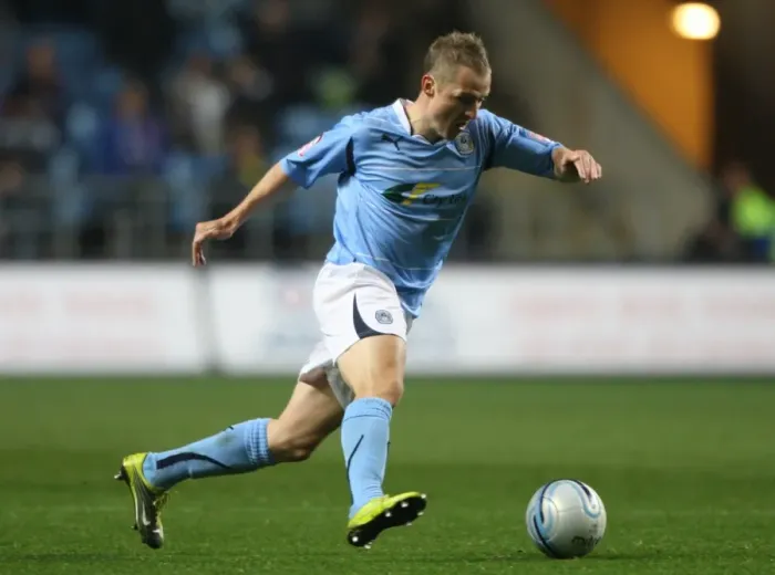 Framed Print : Gary McSheffrey of Coventry City vs Cardiff City in Npower Championship Match at Ricoh Arena (19-10-2010)