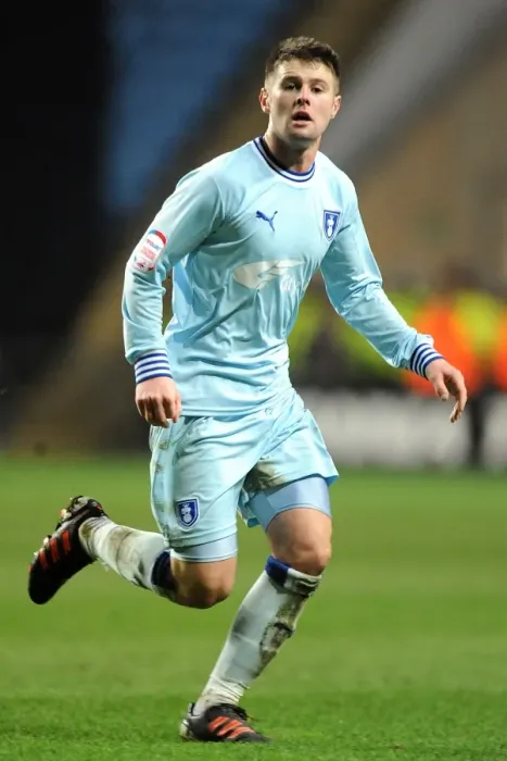 Framed Print : Heart of Passion: Oliver Norwood's Determined Performance for Coventry City Against Leeds United, Npower Championship, February 14, 2012 (Ricoh Arena) Framed Print : Heart of Passion: Oliver Norwood's Determined Performance for Coventry City Against Leeds United, Npower Championship, February 14, 2012 (Ricoh Arena)