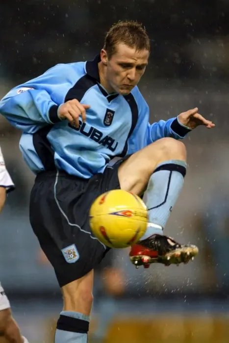 Framed Print : Intense Clash: Coventry City vs Preston North End (November 30, 2001) - Nationwide League Division One Soccer Match Framed Print : Intense Clash: Coventry City vs Preston North End (November 30, 2001) - Nationwide League Division One Soccer Match