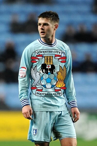 Intense Moment: Oliver Norwood Focuses Against Leeds United, Coventry City Npower Championship (February 14, 2012, Ricoh Arena)