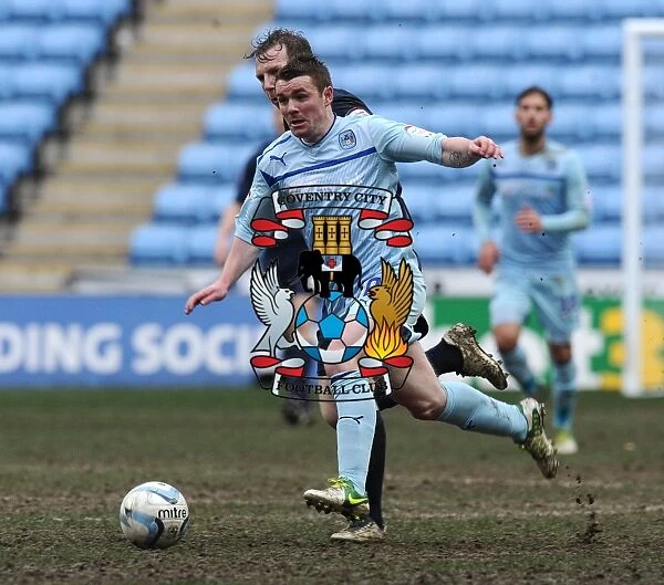 Intense Rivalry: John Fleck vs. Ritchie Humphries Battle in Coventry City vs. Hartlepool United Npower League One Match