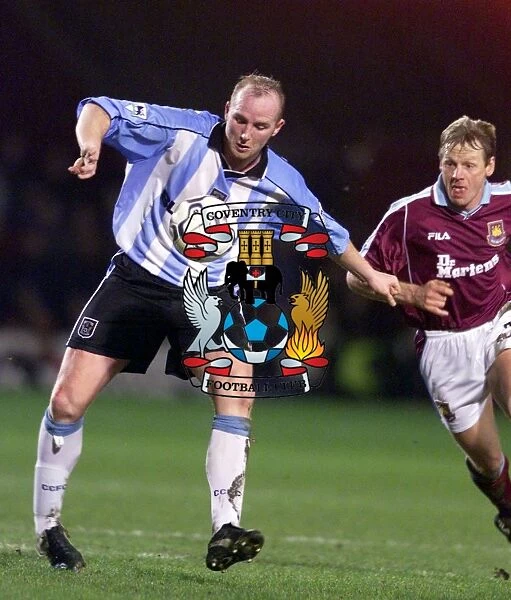 Intense Rivalry: John Hartson vs. Stuart Pearce - Coventry City vs. West Ham United (FA Carling Premiership, Upton Park, 12-02-2001)