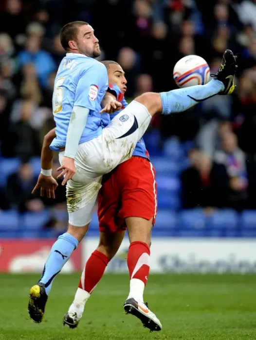 Framed Print : James Vaughan vs. James McPake: A Battle in the Npower Championship - Coventry City vs. Crystal Palace at Selhurst Park Framed Print : James Vaughan vs. James McPake: A Battle in the Npower Championship - Coventry City vs. Crystal Palace at Selhurst Park