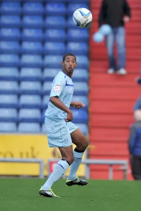 Framed Print : Jamie Reckord's Record-Breaking Goal: Coventry City at Oldham Athletic (Football League One, September 29, 2012)