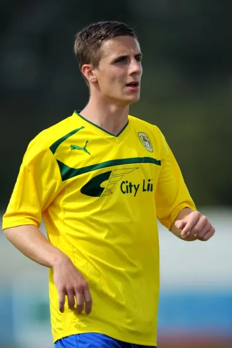 Framed Print : Joe Pegg in Action: Coventry City's Pre-Season Clash against Nuneaton Town at Liberty Way Stadium