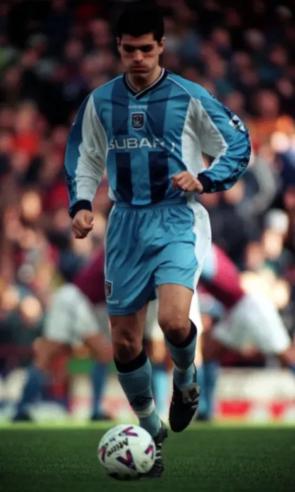 Framed Print : John Aloisi's Brilliant Performance: Coventry City's 1-4 Crushing Victory Over Aston Villa (FA Carling Premiership, 1999) Framed Print : John Aloisi's Brilliant Performance: Coventry City's 1-4 Crushing Victory Over Aston Villa (FA Carling Premiership, 1999)
