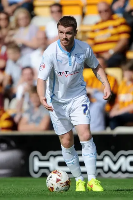 Framed Print : John Fleck in Action: Coventry City vs. Bradford City (Sky Bet League One) Framed Print : John Fleck in Action: Coventry City vs. Bradford City (Sky Bet League One)