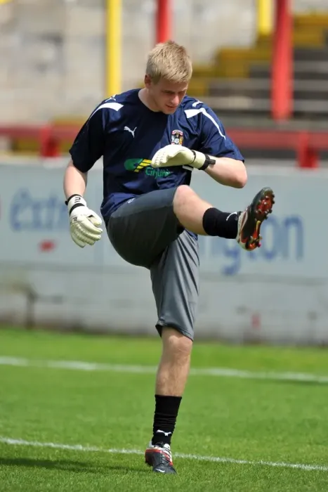 Framed Print : Lee Burge in Action: Coventry City's Goalkeeper at Accrington Stanley's Crown Ground (Pre-Season Friendly) Framed Print : Lee Burge in Action: Coventry City's Goalkeeper at Accrington Stanley's Crown Ground (Pre-Season Friendly)