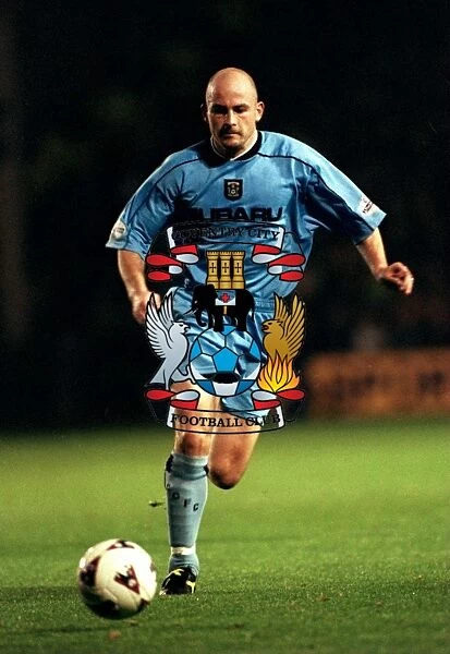 Lee Carsley in Action: Coventry City vs Walsall, Nationwide League Division One (14-10-2001)