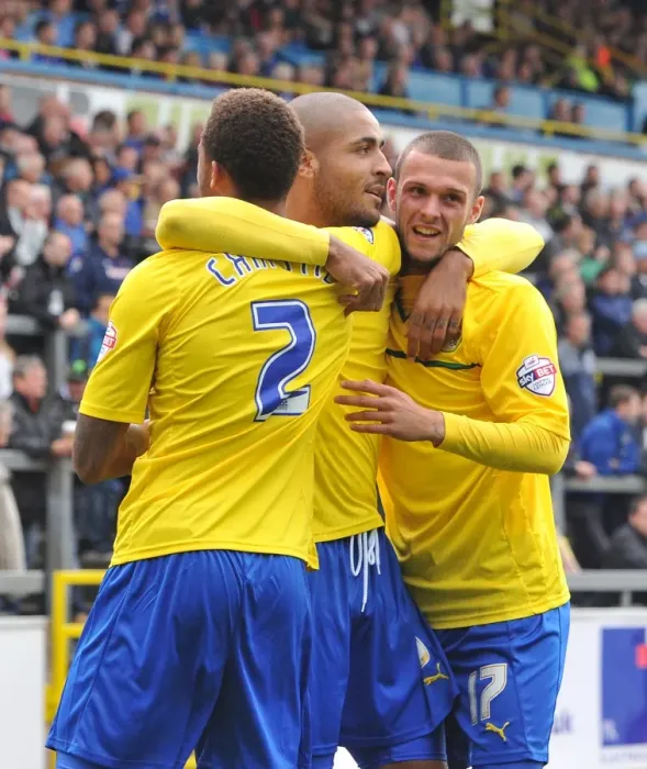 Framed Print : Leon Clarke Scores First Goal for Coventry City in Sky Bet Football League One Match against Carlisle United Framed Print : Leon Clarke Scores First Goal for Coventry City in Sky Bet Football League One Match against Carlisle United