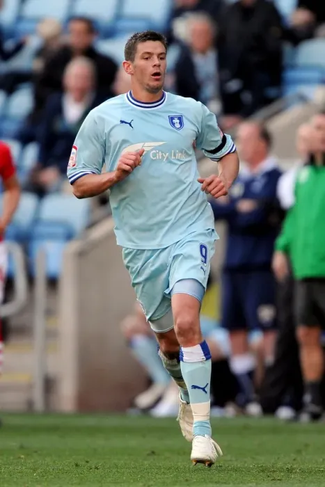 Framed Print : Lukas Jutkiewicz Scores for Coventry City Against Nottingham Forest in Npower Championship (15-10-2011, Ricoh Arena)