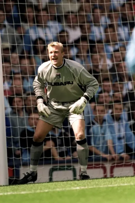 Framed Print : Magnus Hedman in Action: Coventry City vs. Middlesbrough, FA Carling Premiership (19-08-2000) Framed Print : Magnus Hedman in Action: Coventry City vs. Middlesbrough, FA Carling Premiership (19-08-2000)