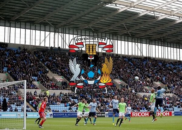 Marc Antoine Fortune Charges Towards Goal: Coventry City vs Sheffield United, Sky Bet League One, Ricoh Arena