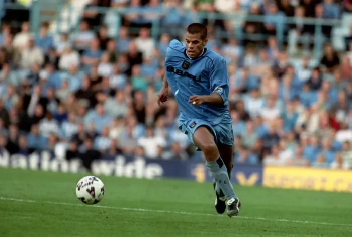 Framed Print : Marcus Hall in Action: Coventry City vs. Wolverhampton Wanderers (2001) Framed Print : Marcus Hall in Action: Coventry City vs. Wolverhampton Wanderers (2001)