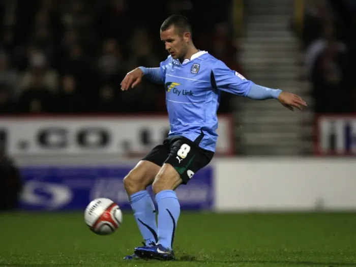 Framed Print : Michael Doyle of Coventry City Facing Off Against Nottingham Forest in the Npower Championship at City Ground (09-11-2010) Framed Print : Michael Doyle of Coventry City Facing Off Against Nottingham Forest in the Npower Championship at City Ground (09-11-2010)