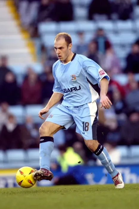 Framed Print : Neil Wood in Action: Coventry City vs Burnley (February 12, 2005) Framed Print : Neil Wood in Action: Coventry City vs Burnley (February 12, 2005)